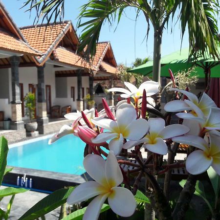 Miko Bali Bungalow Toyapakeh Exterior photo