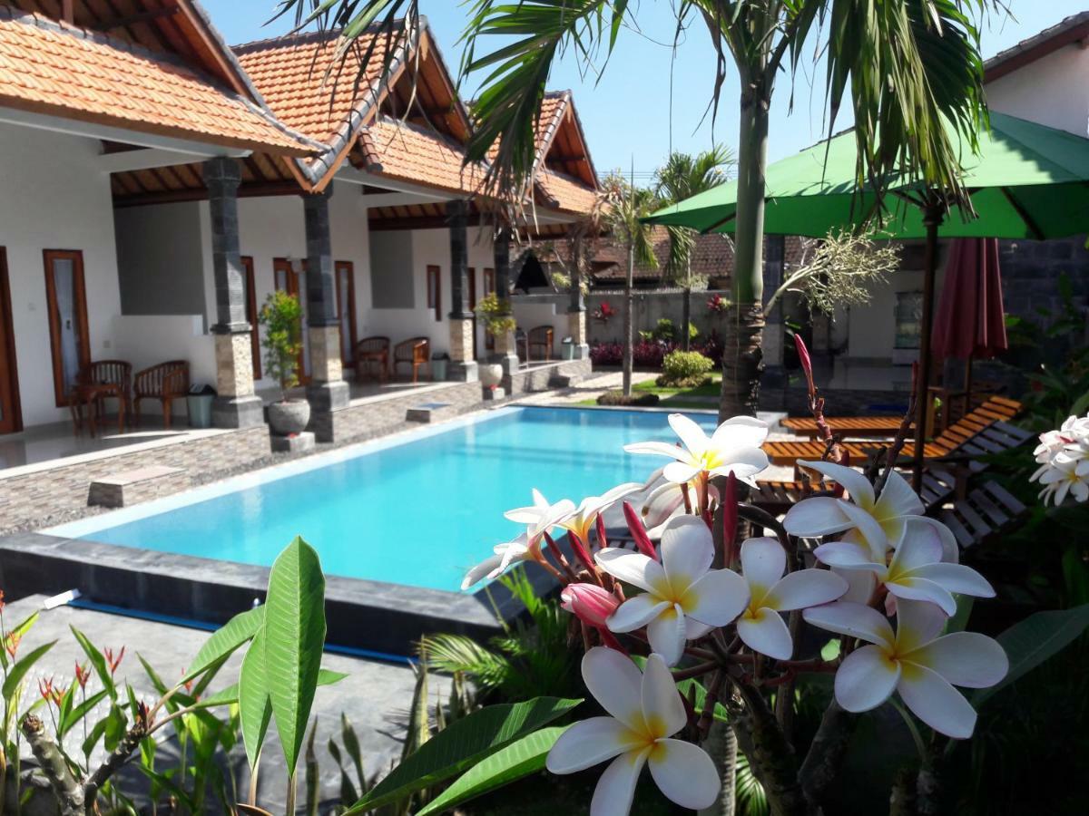 Miko Bali Bungalow Toyapakeh Exterior photo